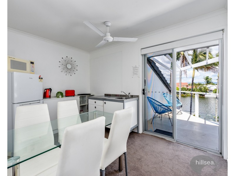 172 Morala Avenue, Runaway Bay QLD 4216