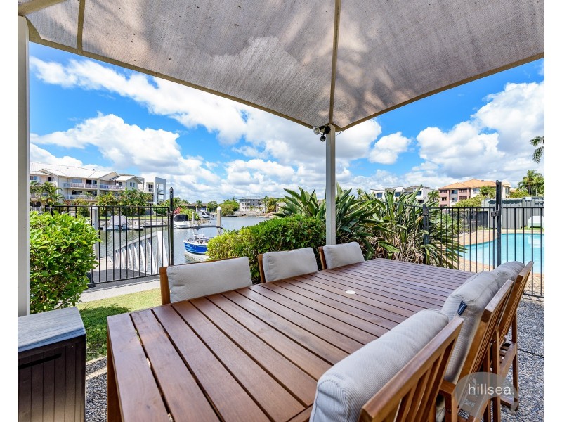 4/14-18 Jennifer Avenue, Runaway Bay QLD 4216