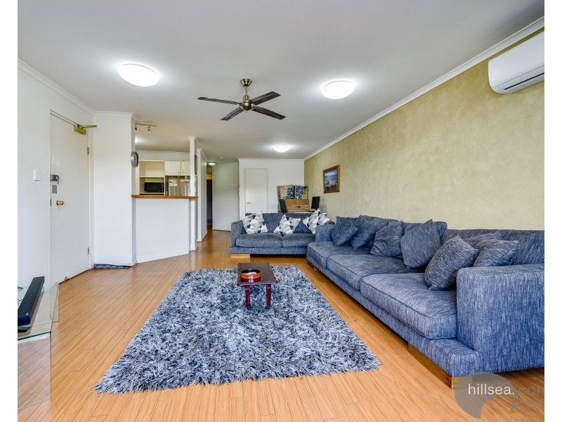 4/14-18 Jennifer Avenue, Runaway Bay QLD 4216