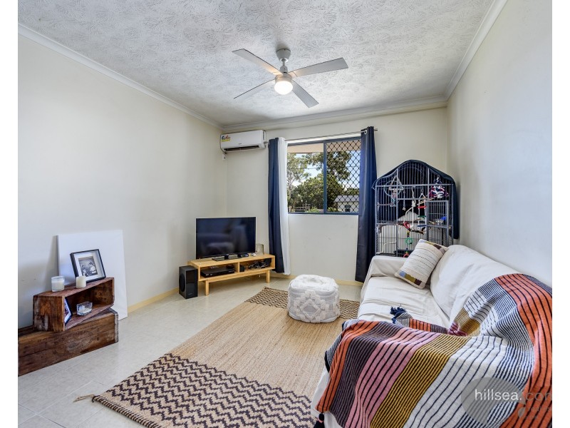 4/10-12 Bath Street, Labrador QLD 4215