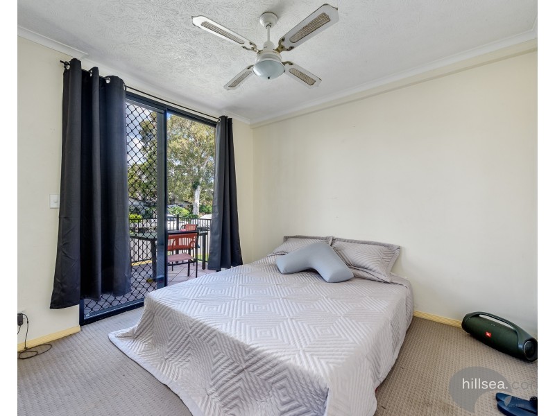 4/10-12 Bath Street, Labrador QLD 4215