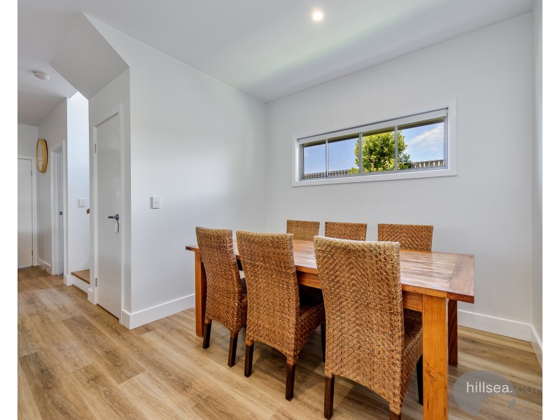 2/20 Ray Street, Runaway Bay QLD 4216