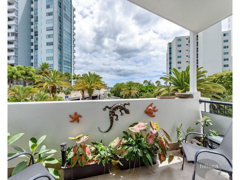 53/38 Labrador Street, Labrador QLD 4215