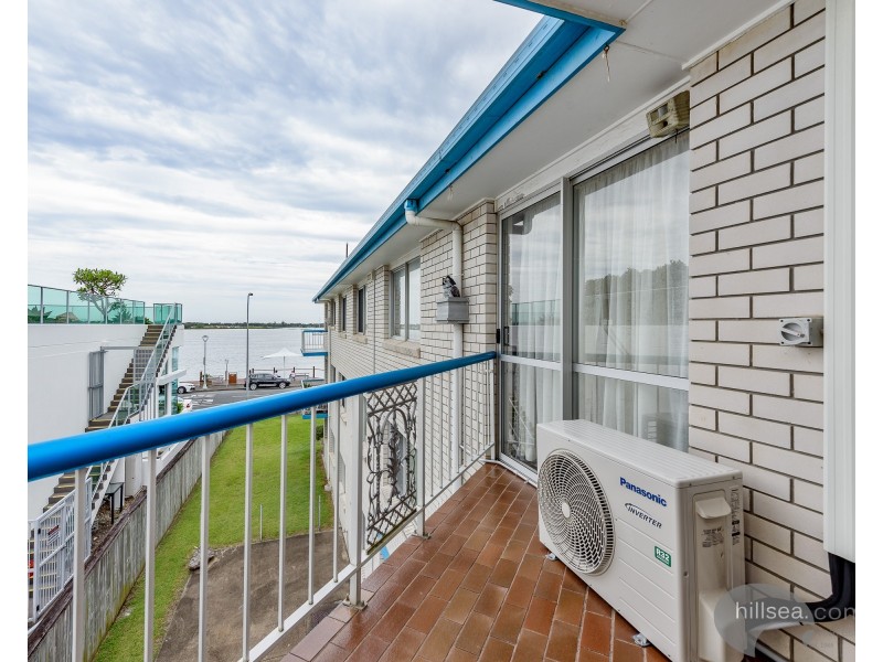 11/294 Marine Parade, Labrador QLD 4215