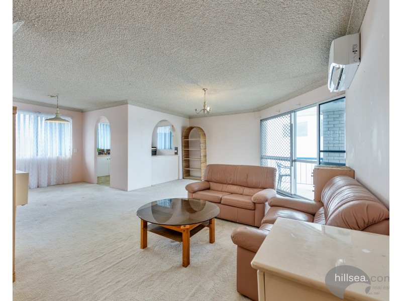 11/294 Marine Parade, Labrador QLD 4215