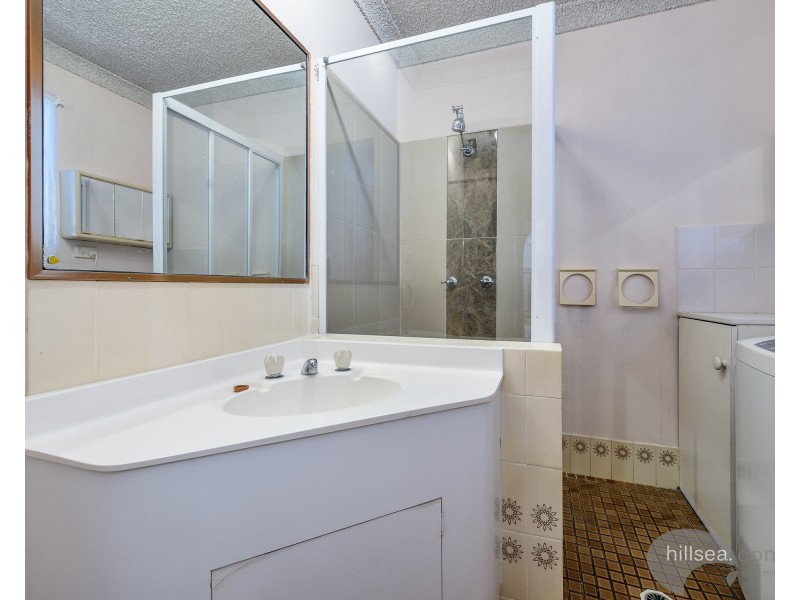 11/294 Marine Parade, Labrador QLD 4215