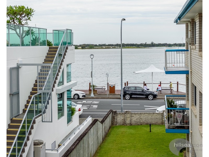 11/294 Marine Parade, Labrador QLD 4215