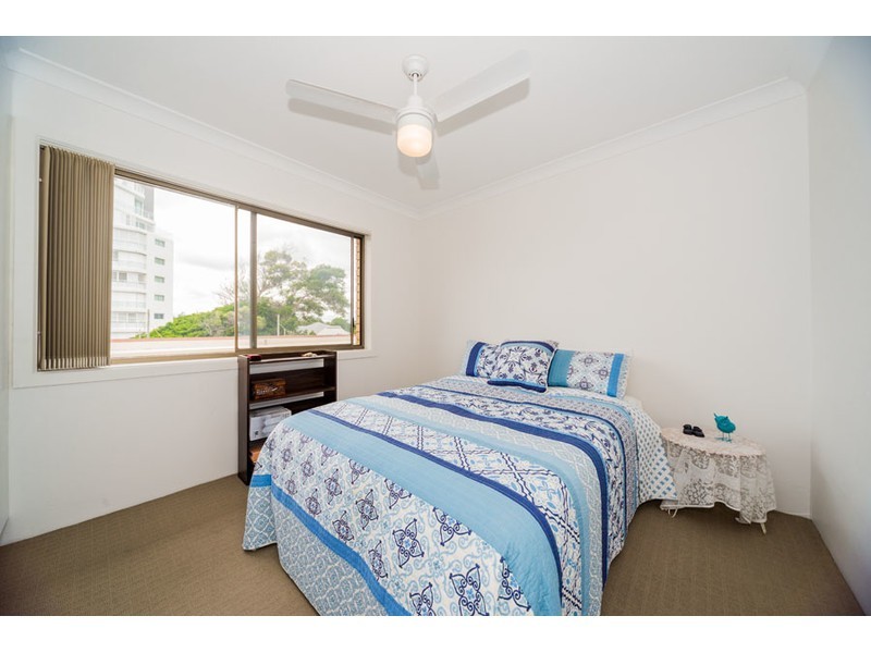 7/250 Marine Parade, Labrador QLD 4215