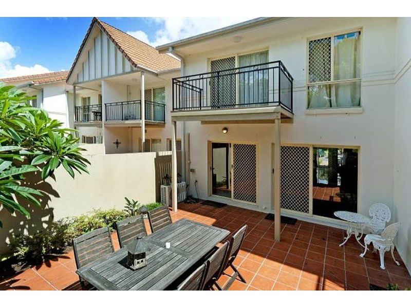 3/60 Caseys Road, Hope Island QLD 4212