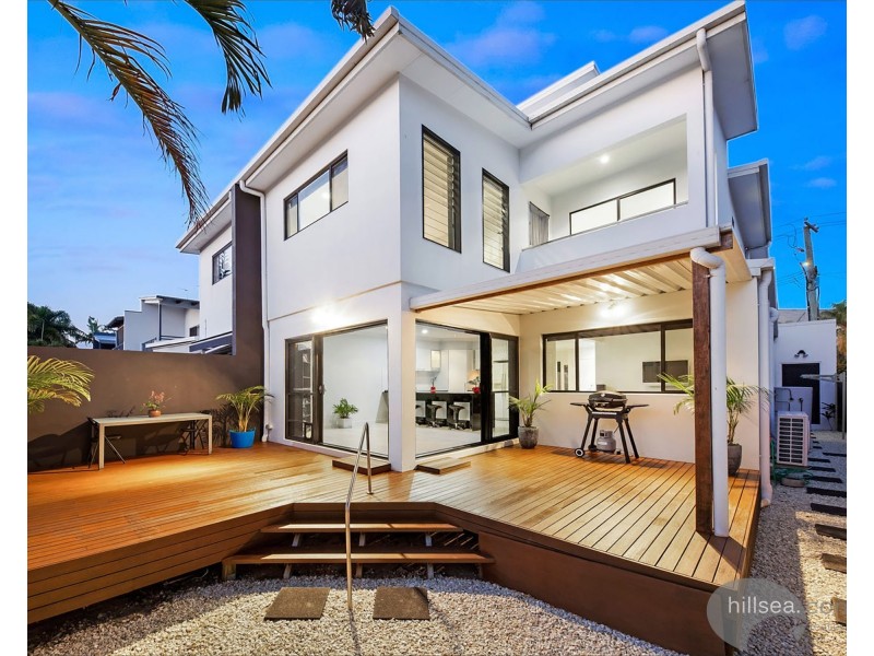 1/40 Bayview Street, Runaway Bay QLD 4216