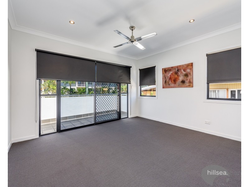 1/40 Bayview Street, Runaway Bay QLD 4216