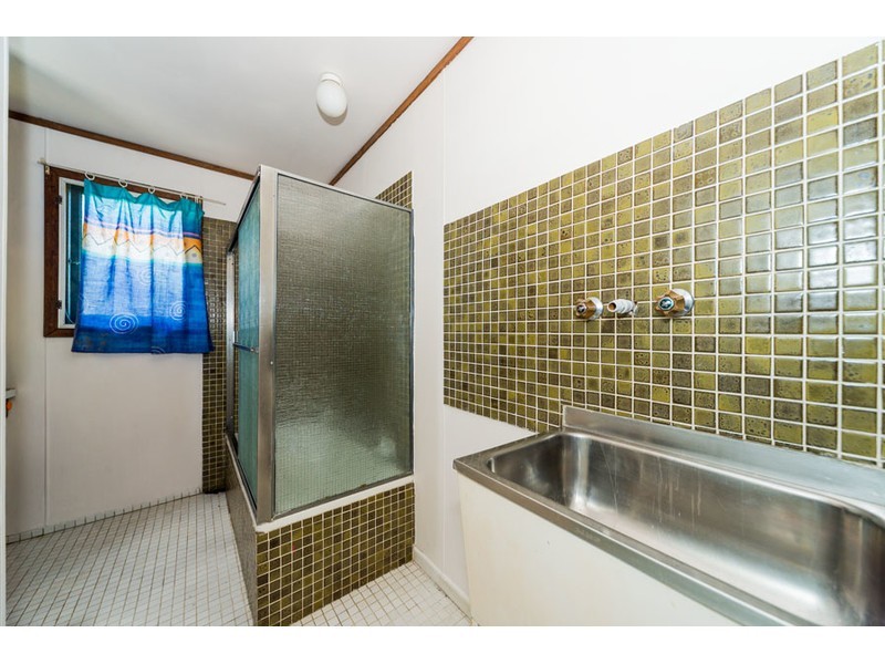41 Clam Street, Runaway Bay QLD 4216
