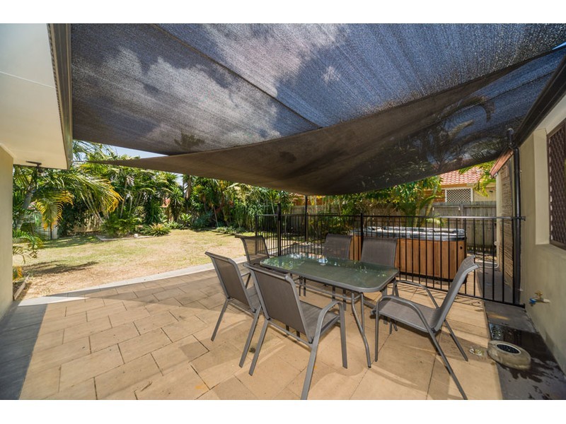 34 Doreen Drive, Coombabah QLD 4216