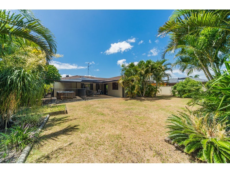 34 Doreen Drive, Coombabah QLD 4216