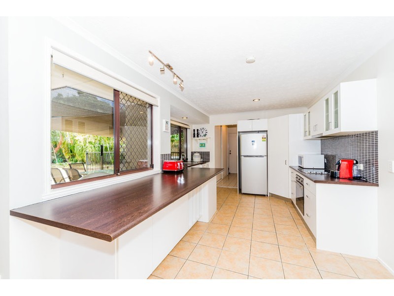 34 Doreen Drive, Coombabah QLD 4216