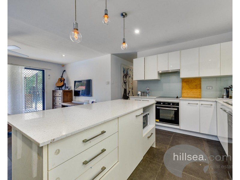 4 St Nicholas Street, Runaway Bay QLD 4216
