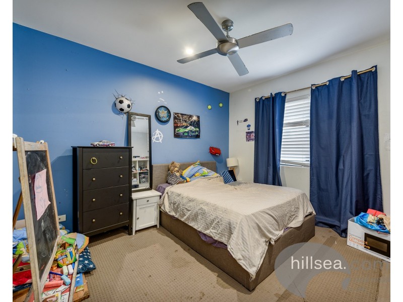 4 St Nicholas Street, Runaway Bay QLD 4216