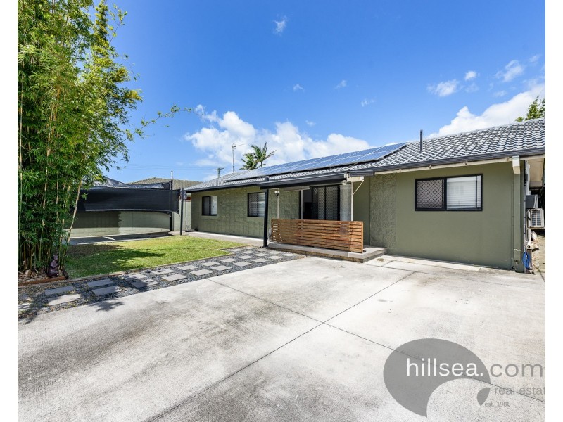 4 St Nicholas Street, Runaway Bay QLD 4216