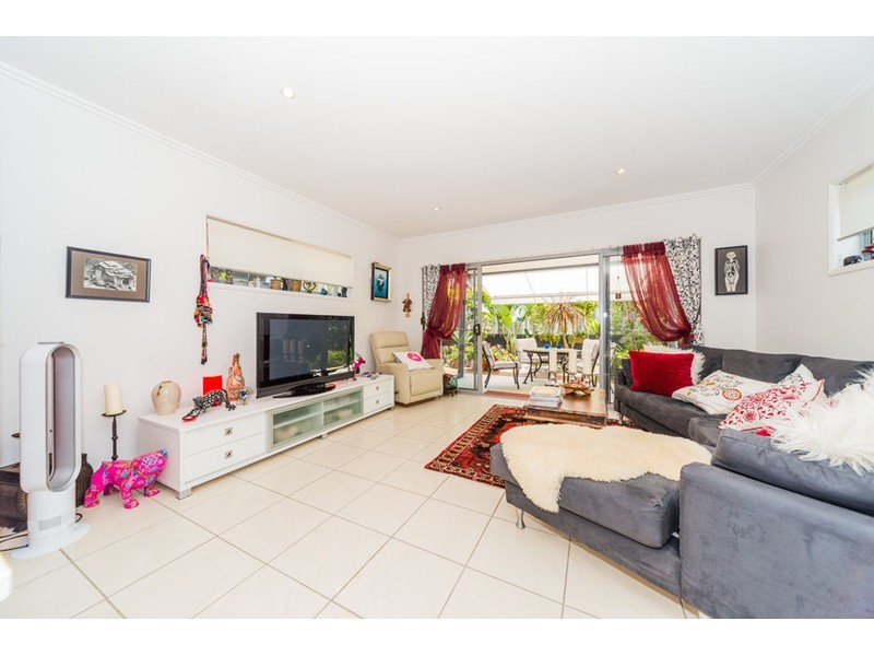 73/181 Lae Drive, Coombabah QLD 4216