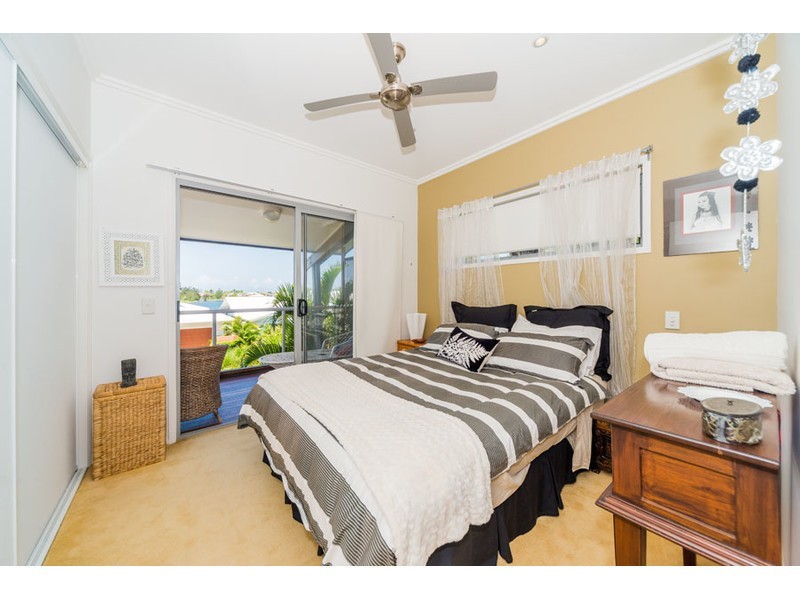 73/181 Lae Drive, Coombabah QLD 4216