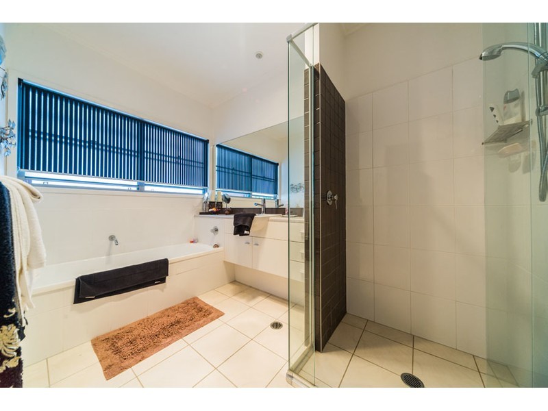 73/181 Lae Drive, Coombabah QLD 4216