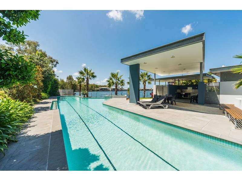 73/181 Lae Drive, Coombabah QLD 4216