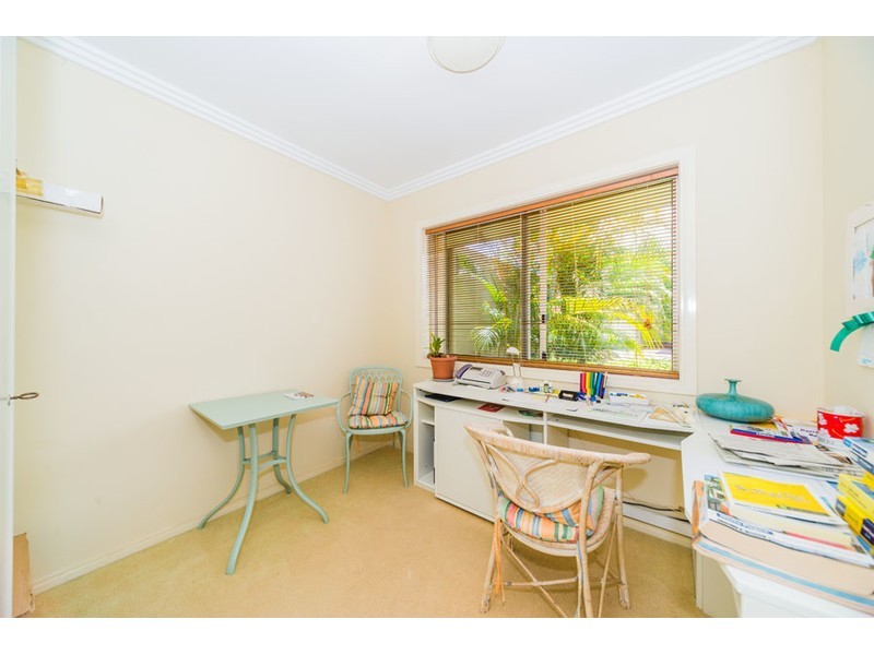 42/76 Bayview Street, Runaway Bay QLD 4216