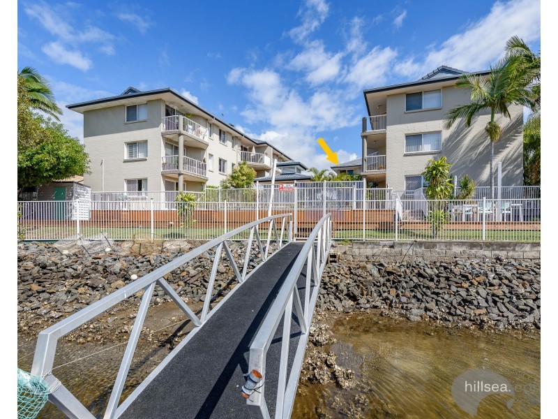 31/75-77 Bayview Street, Runaway Bay QLD 4216