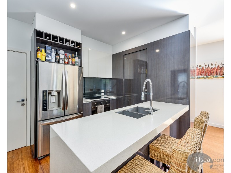 1/20 Ray Street, Runaway Bay QLD 4216