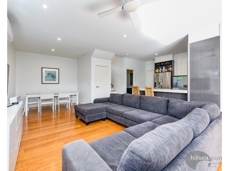 1/20 Ray Street, Runaway Bay QLD 4216