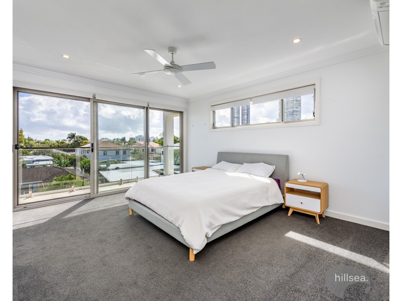 1/20 Ray Street, Runaway Bay QLD 4216