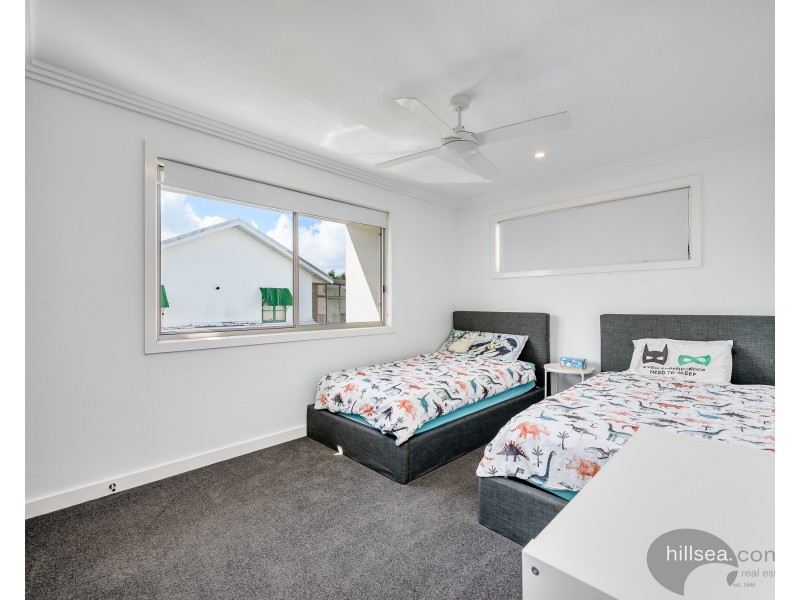 1/20 Ray Street, Runaway Bay QLD 4216