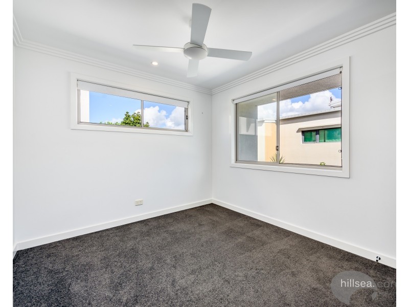 1/20 Ray Street, Runaway Bay QLD 4216