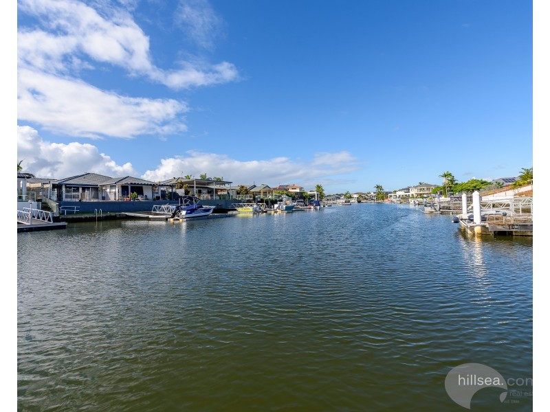 484 Oxley Drive, Runaway Bay QLD 4216