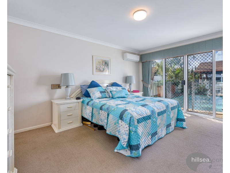 484 Oxley Drive, Runaway Bay QLD 4216
