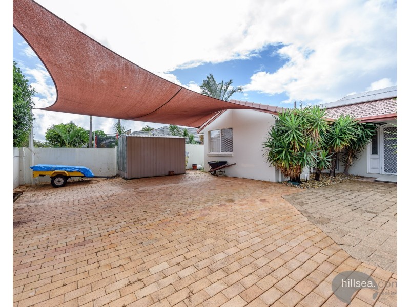 484 Oxley Drive, Runaway Bay QLD 4216