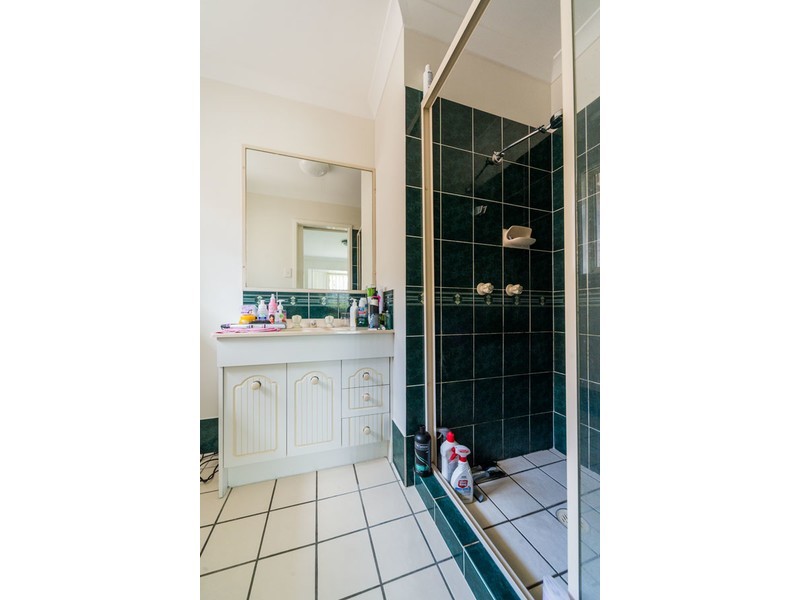 127 Sidney Nolan Drive, Coombabah QLD 4216