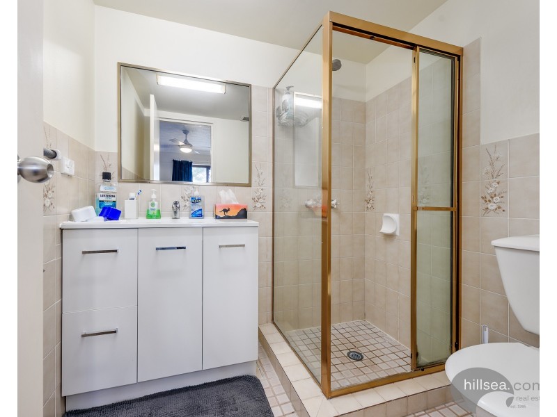 15/9 Bayview Street, Runaway Bay QLD 4216