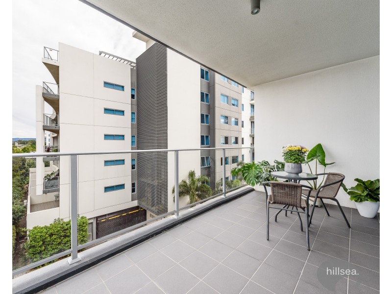 307/2 East Quay Drive, Biggera Waters QLD 4216