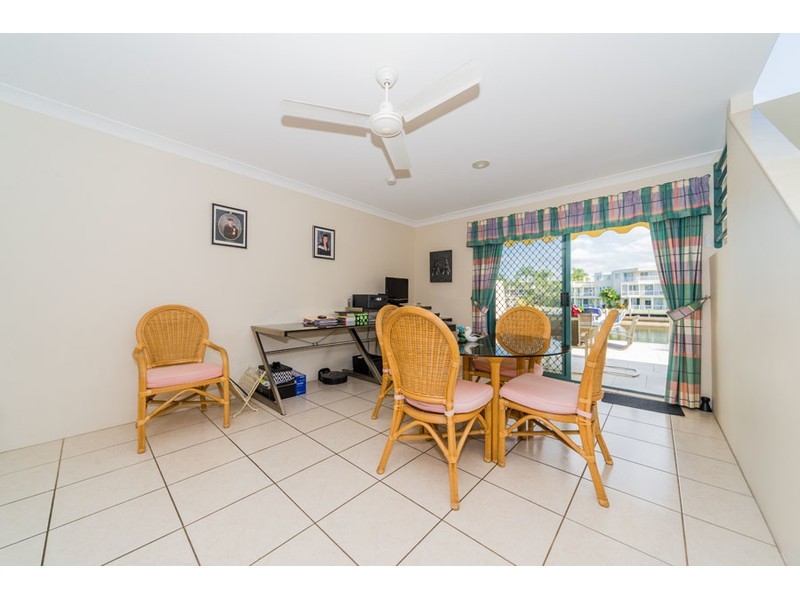 14/3 Lee Road, Runaway Bay QLD 4216
