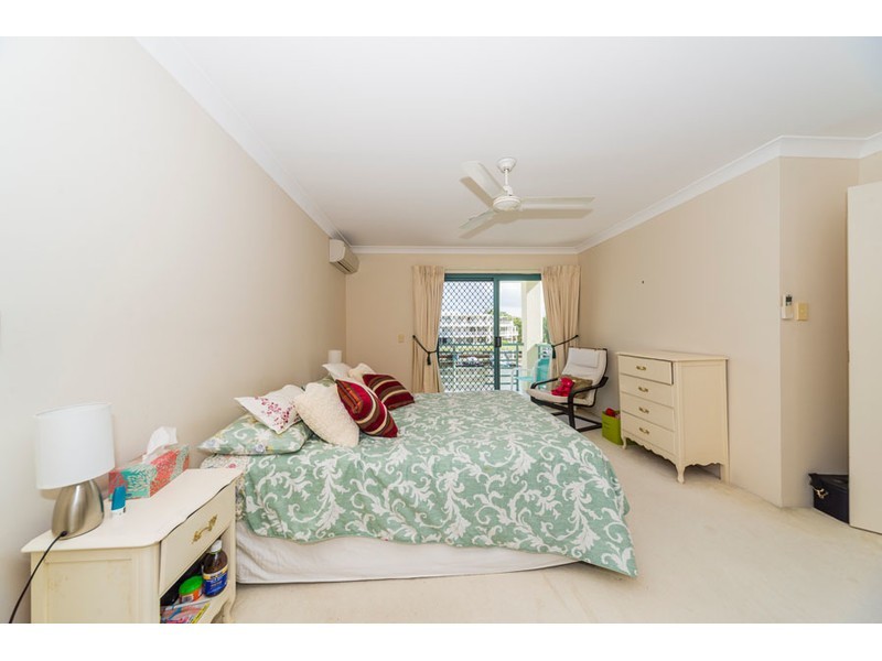 14/3 Lee Road, Runaway Bay QLD 4216