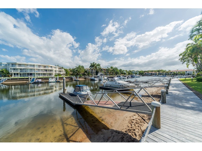 14/3 Lee Road, Runaway Bay QLD 4216