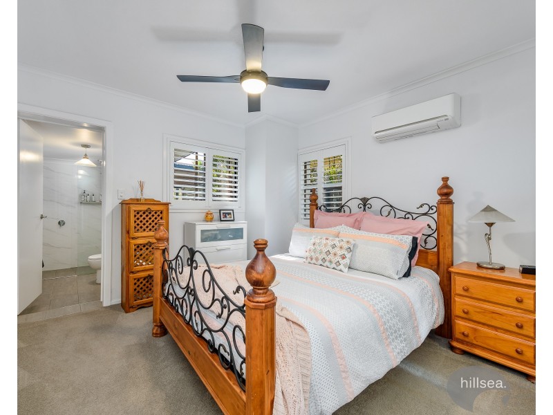 63 Nalkari Street, Coombabah QLD 4216