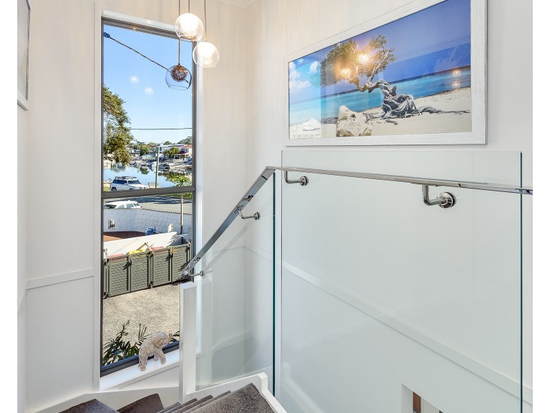 1/26 Burrows Street, Biggera Waters QLD 4216