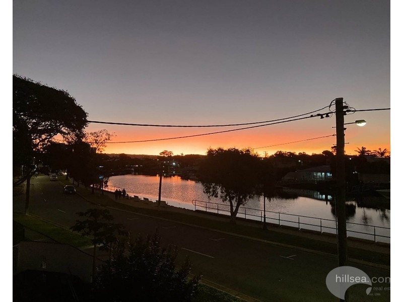 1/26 Burrows Street, Biggera Waters QLD 4216