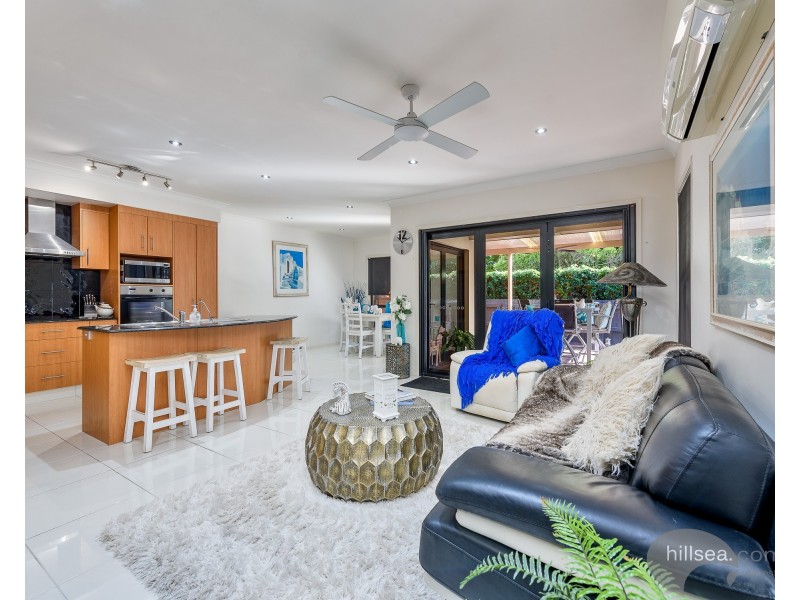 2/9 Jasmine Avenue, Hollywell QLD 4216