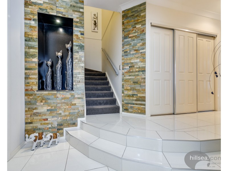 2/9 Jasmine Avenue, Hollywell QLD 4216