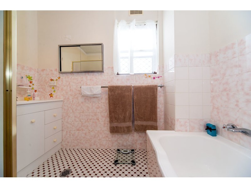 34/72 Marine Parade, Southport QLD 4215