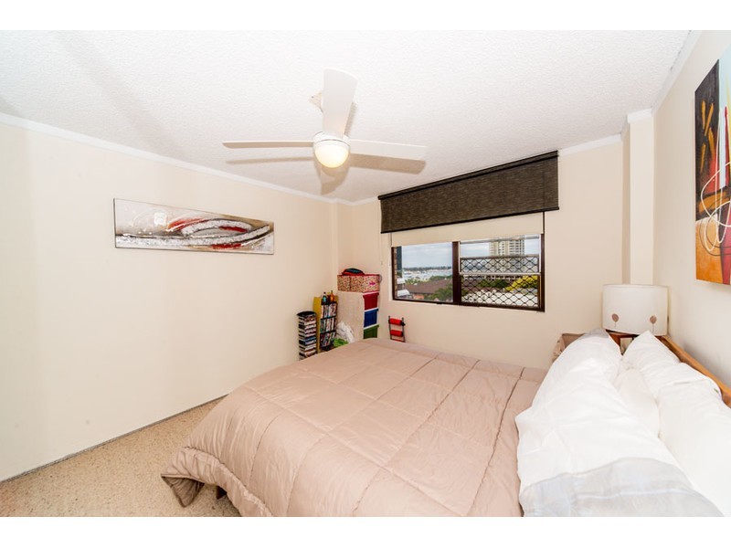 34/72 Marine Parade, Southport QLD 4215