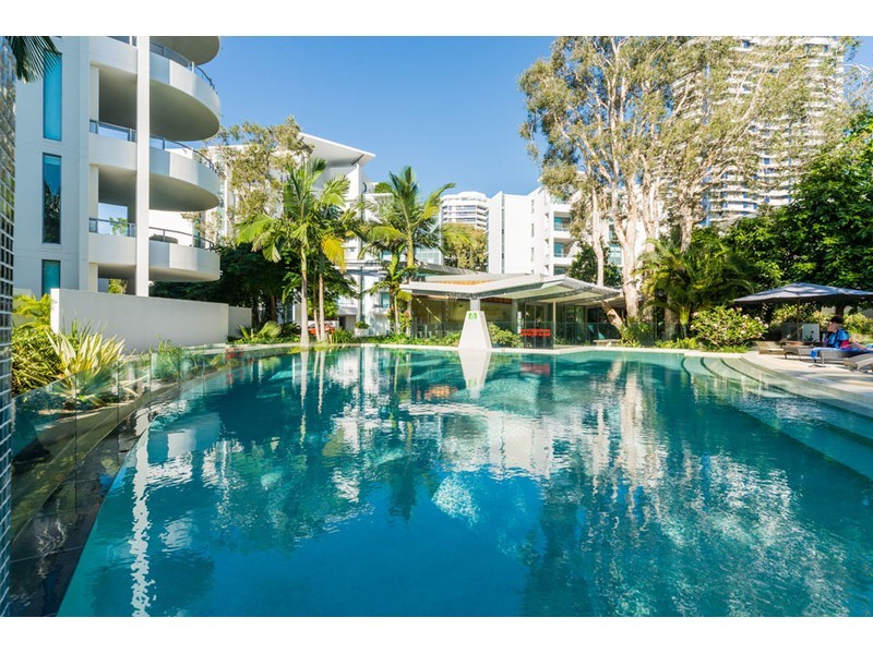 T26/20-28 Bayview Street, Runaway Bay QLD 4216